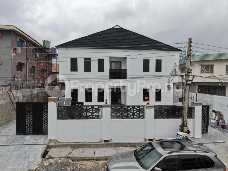 3 bedroom Flat / Apartment for sale Ifako-gbagada Gbagada Lagos