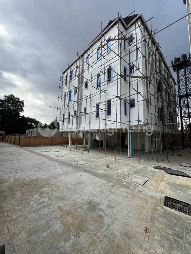 3 bedroom Flat / Apartment for sale Onike Yaba Lagos