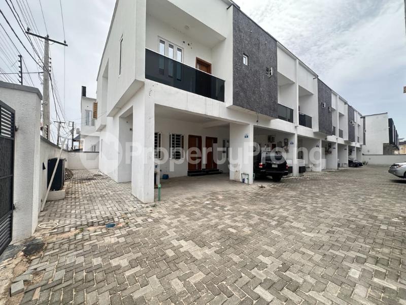 3 bedroom House for rent Off Lekki-Epe Expressway Ajah Lagos