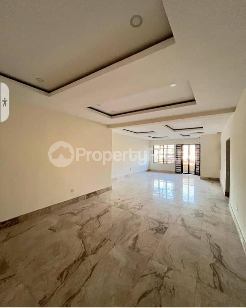3 bedroom Flat / Apartment for rent  ONIRU Victoria Island Lagos