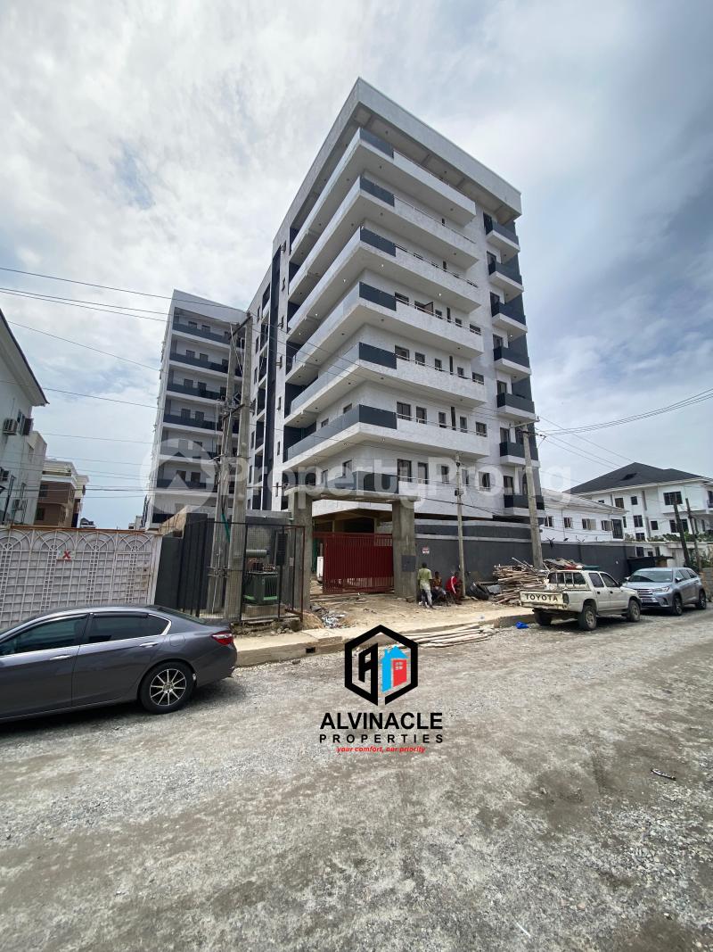 3 bedroom Flat / Apartment for sale ONIRU Victoria Island Lagos