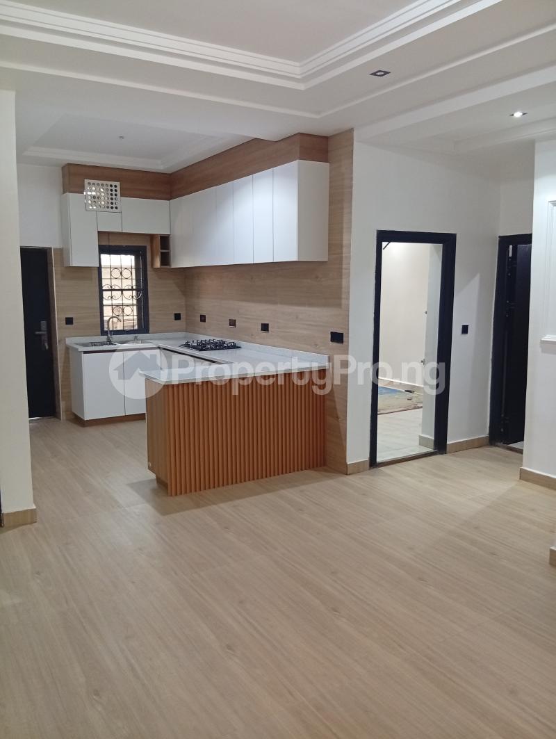 3 bedroom Flat / Apartment for rent Fo1, Kubwa Abuja