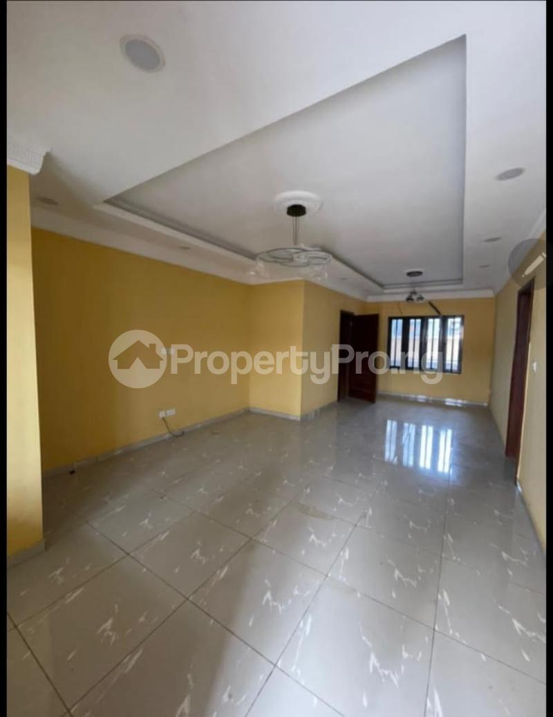 3 bedroom Flat / Apartment for rent Lekki Phase 1 Lekki Lagos