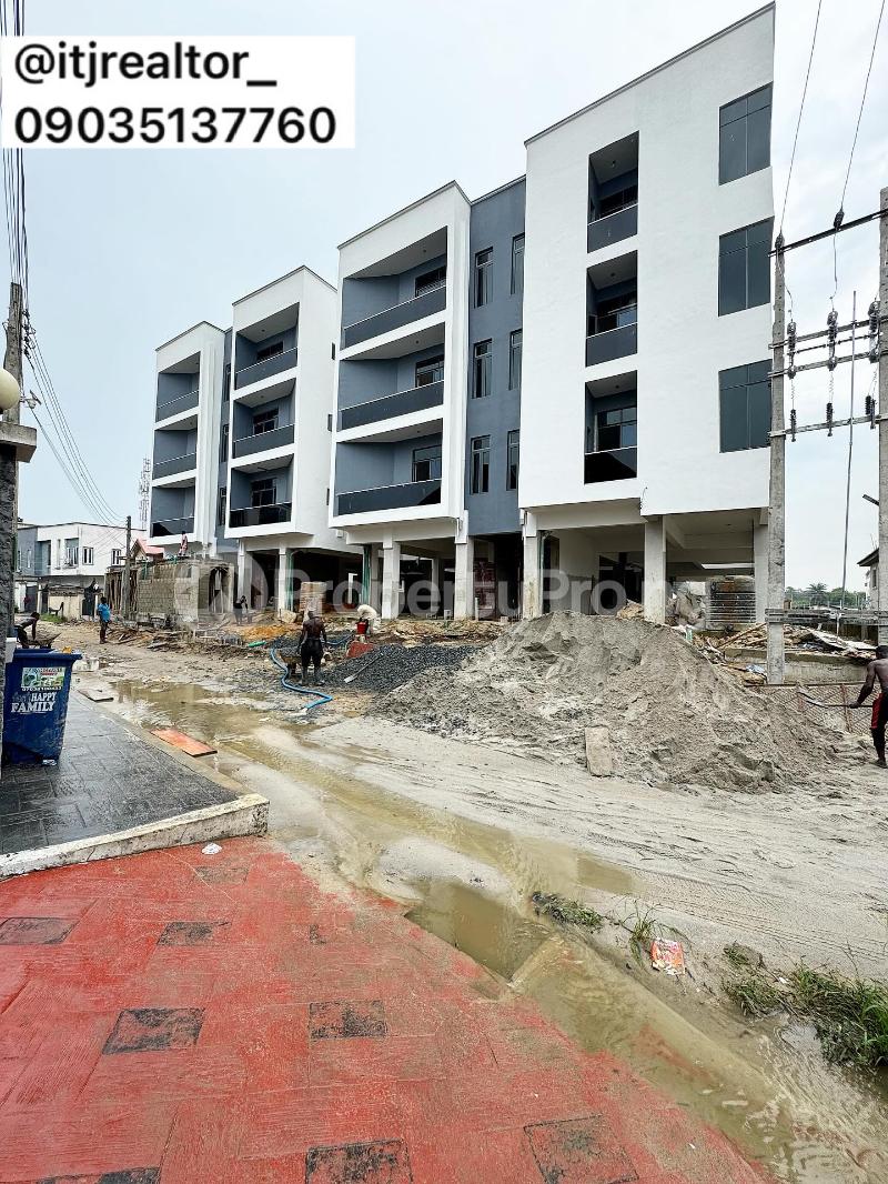 3 bedroom House for sale 2md Toll Gate Lekki Lagos