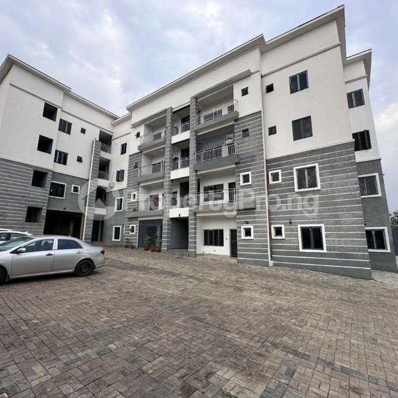 3 bedroom Flat / Apartment for rent  Katampe Main Abuja