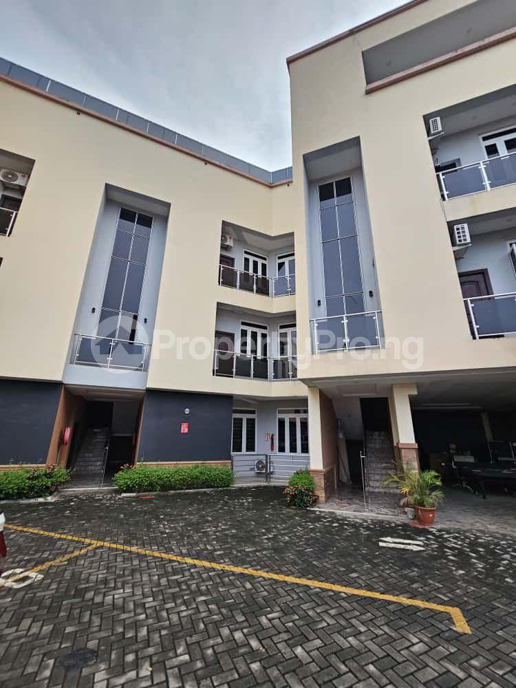 3 bedroom Flat / Apartment for sale Adeniyi Jones Ikeja Lagos