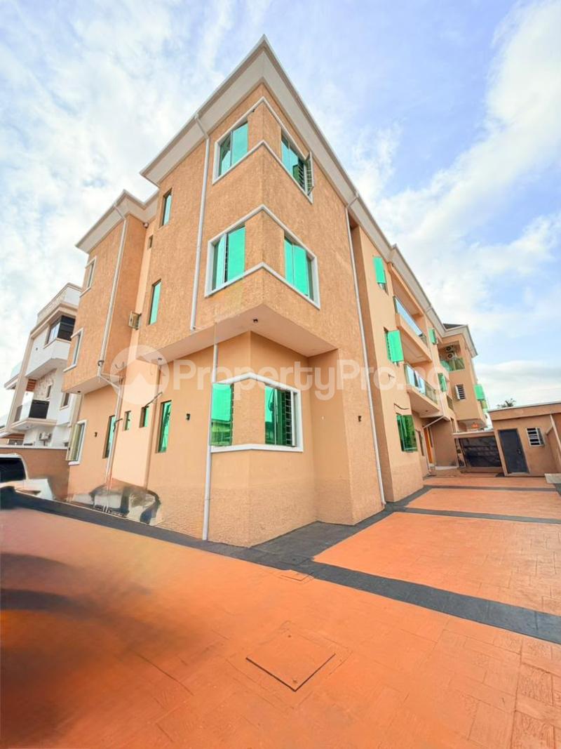 3 bedroom Flat / Apartment for sale Magodo GRA Phase 2 Kosofe/Ikosi Lagos