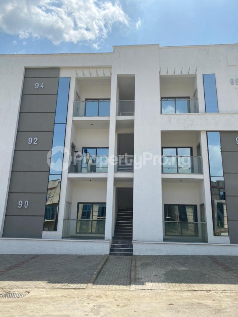 3 bedroom House for sale Dawaki Modern Market Gwarinpa Abuja