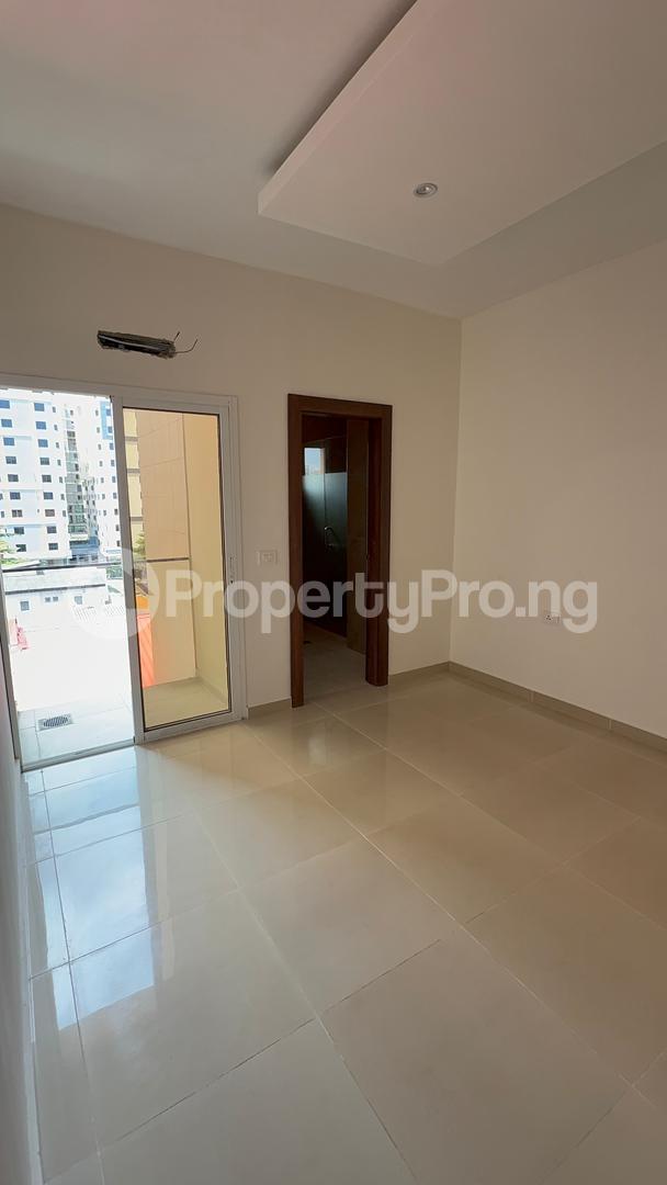 3 bedroom Flat / Apartment for sale Victoria Island Lagos