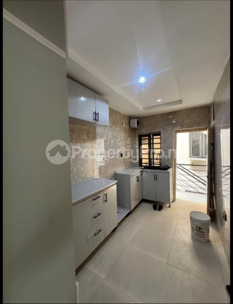 3 bedroom House for rent Ologolo Lekki Lagos