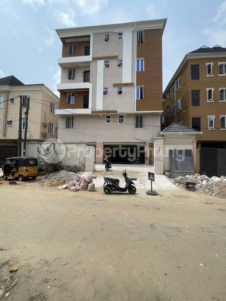 3 bedroom Flat / Apartment for sale Yaba Western Avenue Surulere Lagos