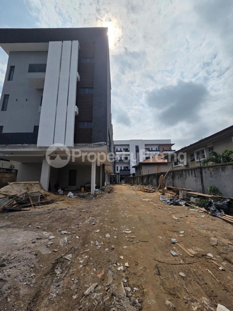 3 bedroom Flat / Apartment for sale Maryland Lagos