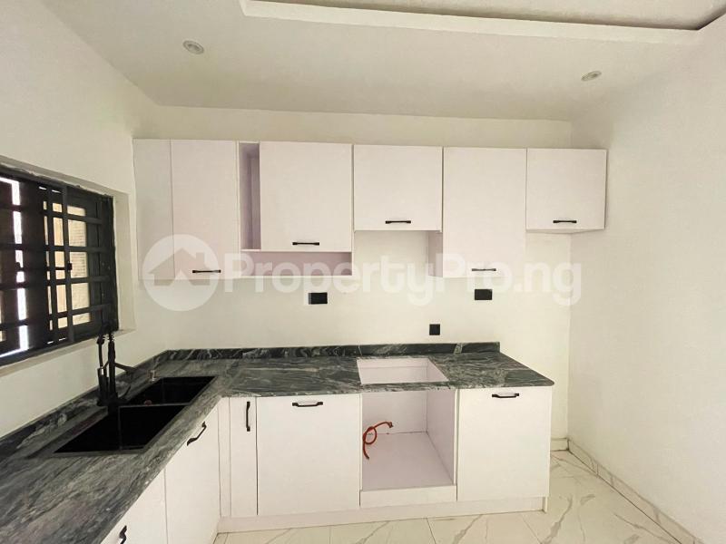3 bedroom House for sale Ifako-gbagada Gbagada Lagos