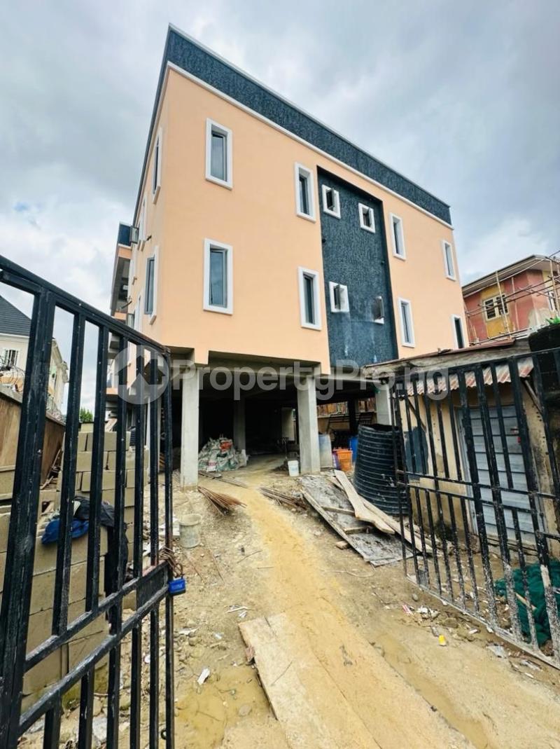 3 bedroom Flat / Apartment for sale Gbagada Soluyi Gbagada Lagos