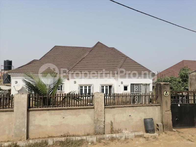 3 Bedroom House in Orozo Abuja House for sale in orozo House in