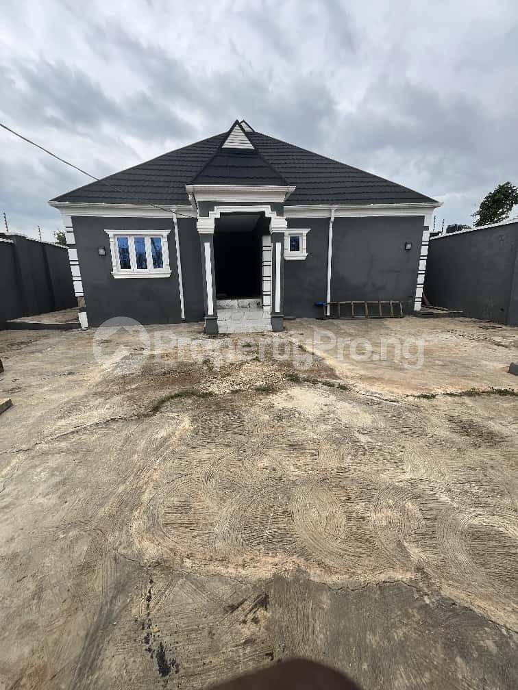 3 bedroom House for sale Papa Oganla Wire And Cable, Apata Ibadan Oyo