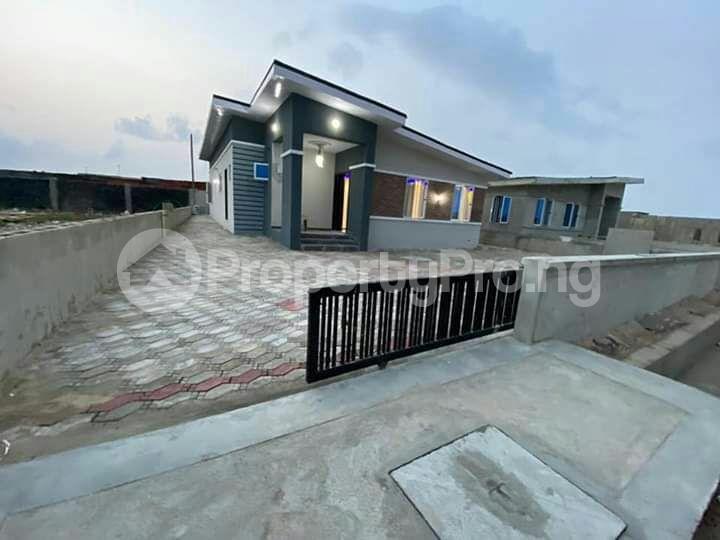 3 bedroom House for sale Richland Estate, Vintage Court Along Lekki Epe Expressway Bogije Sangotedo Lagos