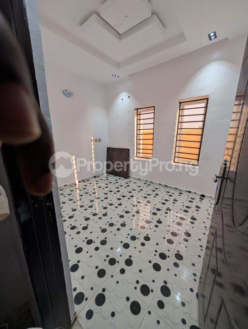 3 bedroom House for sale Eleyele Road, Ibadan Oyo