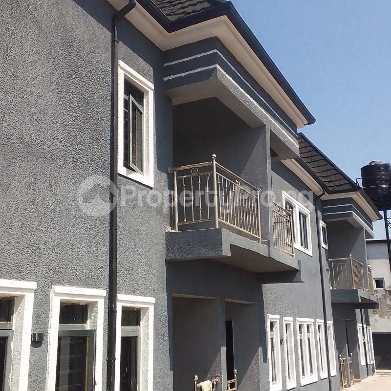 3 bedroom Flat / Apartment for rent Vanguard Opp Asaba Airport Asaba Delta