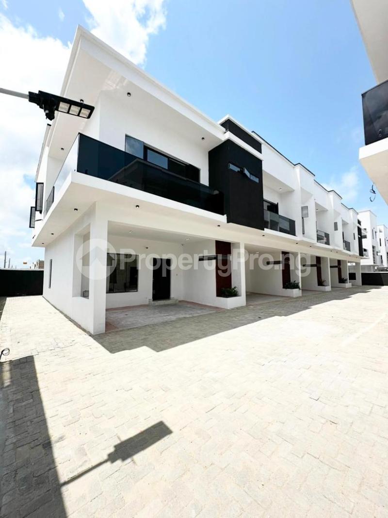 4 bedroom House for sale Ikota Lekki Lagos