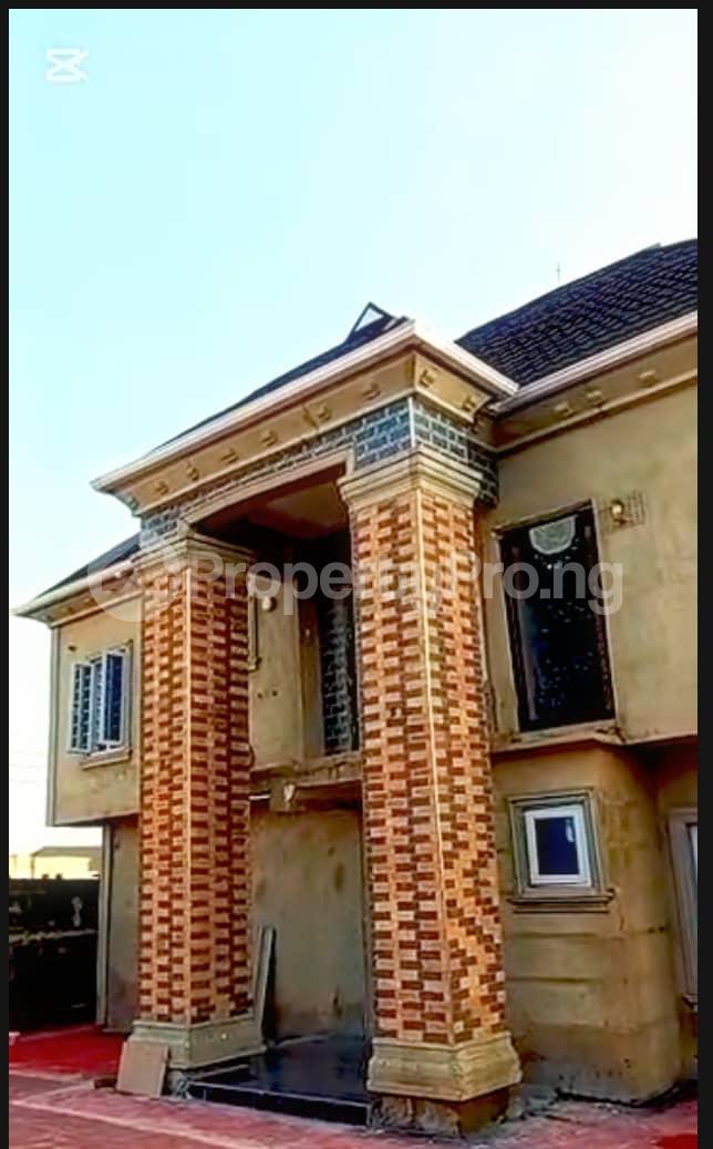 3 bedroom House for sale Iyana Ipaja Egbeda Alimosho Lagos
