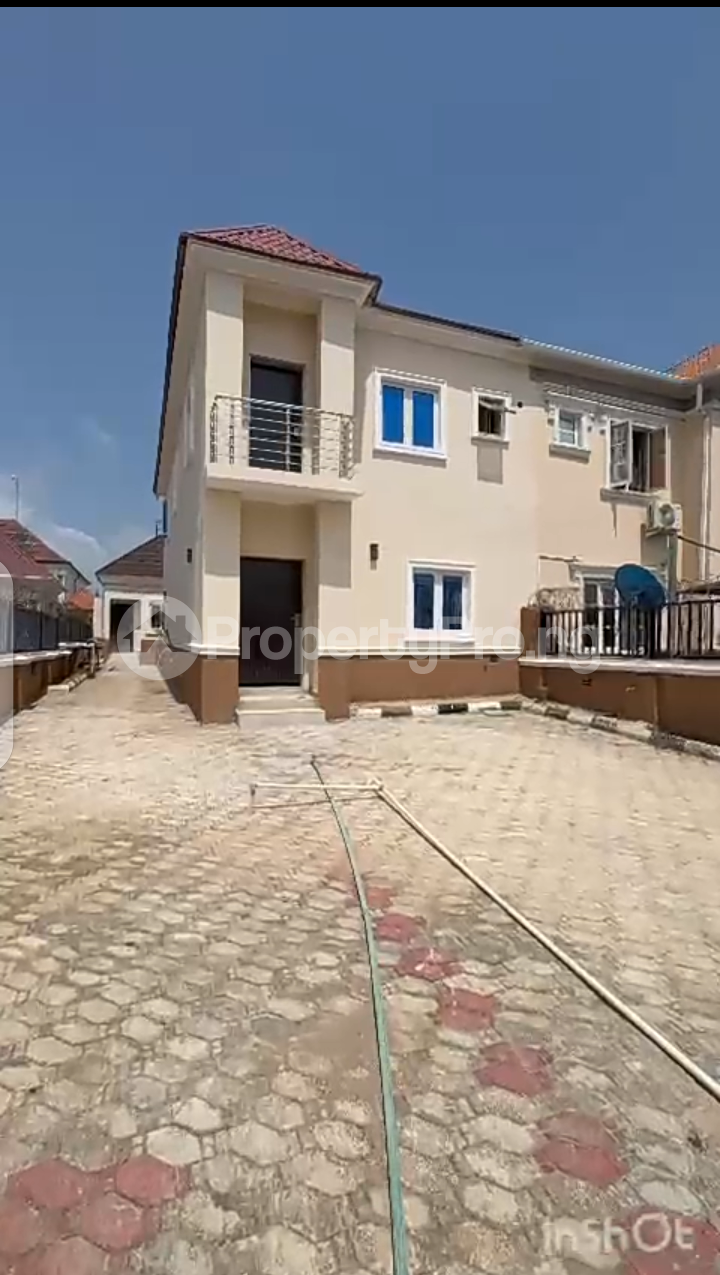 3 bedroom House for sale Naf Valley Estate Asokoro Asokoro Abuja