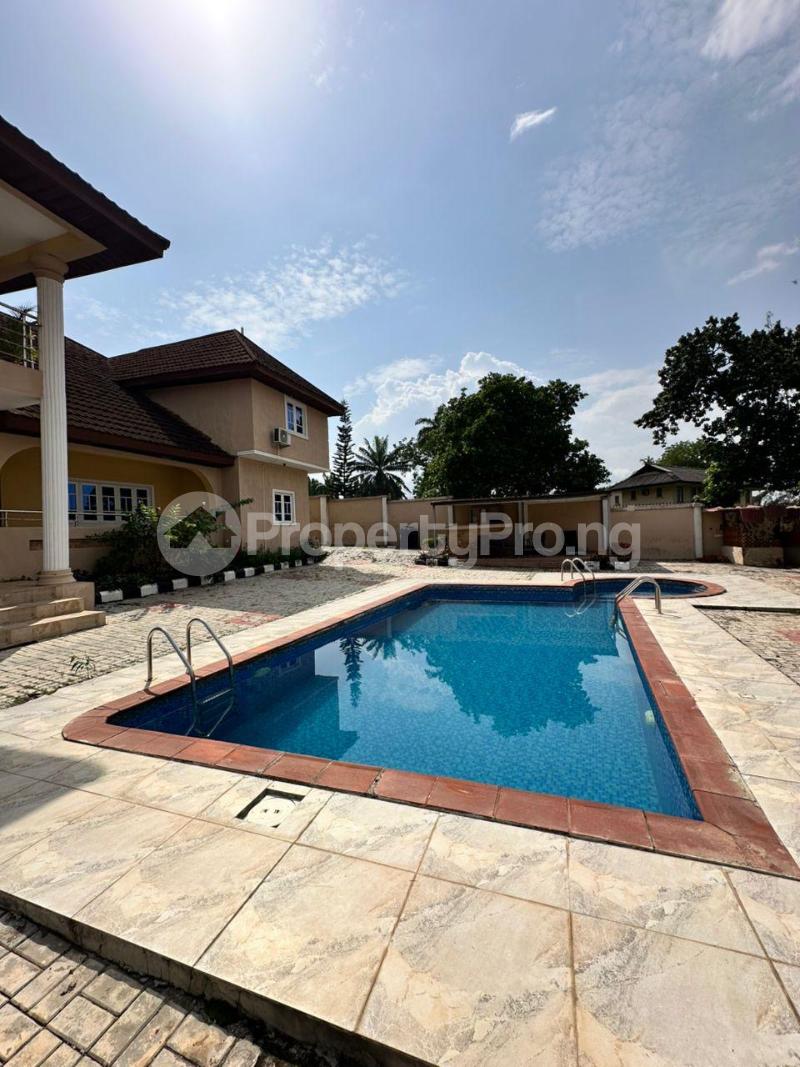 3 bedroom Flat / Apartment for rent Onireke Gra, Jericho Jericho Ibadan Oyo