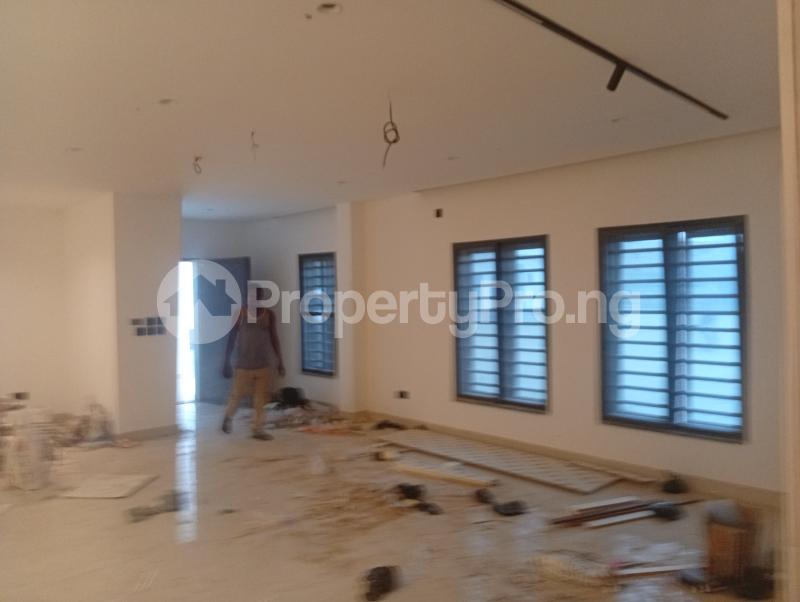 3 bedroom Flat / Apartment for rent Estate , Tarred Road, Jahi Abuja
