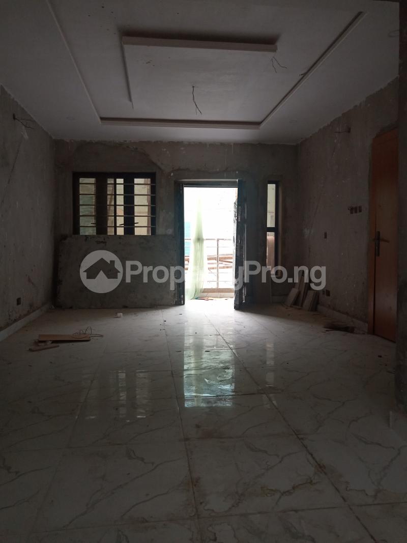 3 bedroom Flat / Apartment for rent Ebute Metta Adekunle Yaba Lagos