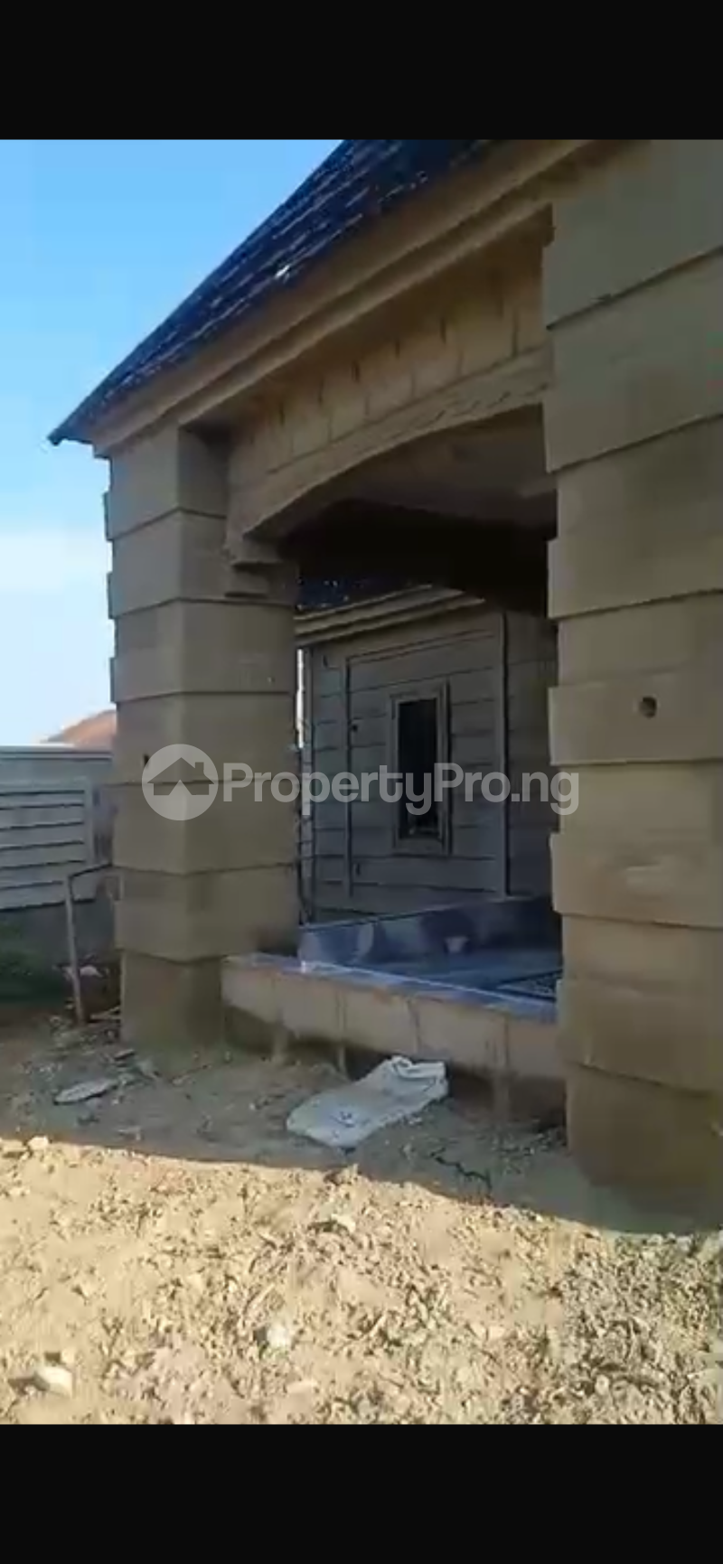 3 bedroom Flat / Apartment for sale Ikorodu Lagos