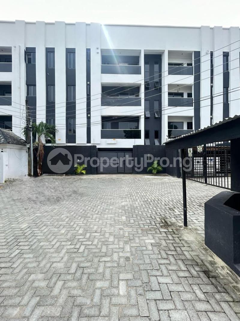 3 bedroom House for sale Ikate Lekki Lagos