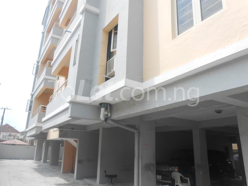 3 bedroom Flat / Apartment for rent Chevron Lagos