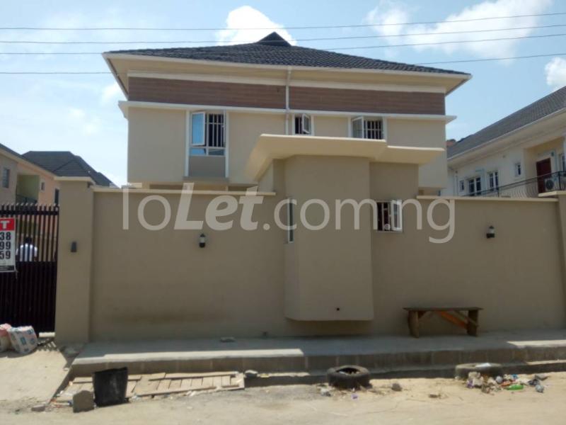 3 bedroom Flat / Apartment for rent   Osapa london Lekki Lagos