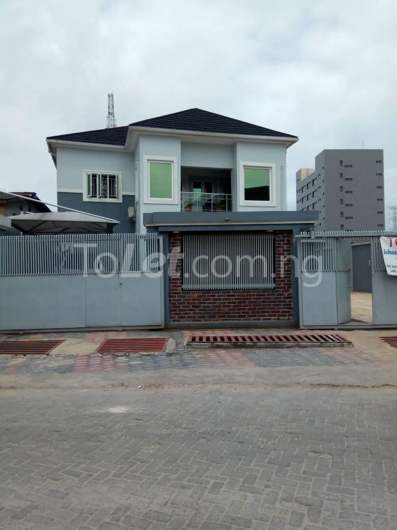 3 bedroom Flat / Apartment for rent Mufutau Eletu Road Osapa london Lekki Lagos