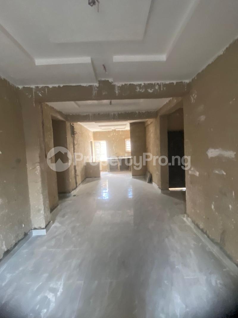 3 bedroom Flat / Apartment for rent  Alagomeji Yaba Lagos