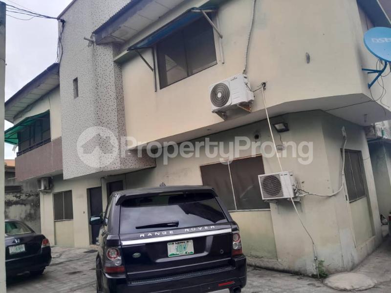 3 bedroom Flat / Apartment for rent Awuse Estate Opebi Ikeja Lagos