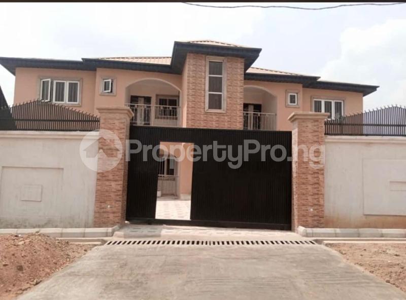 3 bedroom Flat / Apartment for rent Revival Church Area After Sharp Corner,oluyole Extension Akala Express Ibadan Oyo