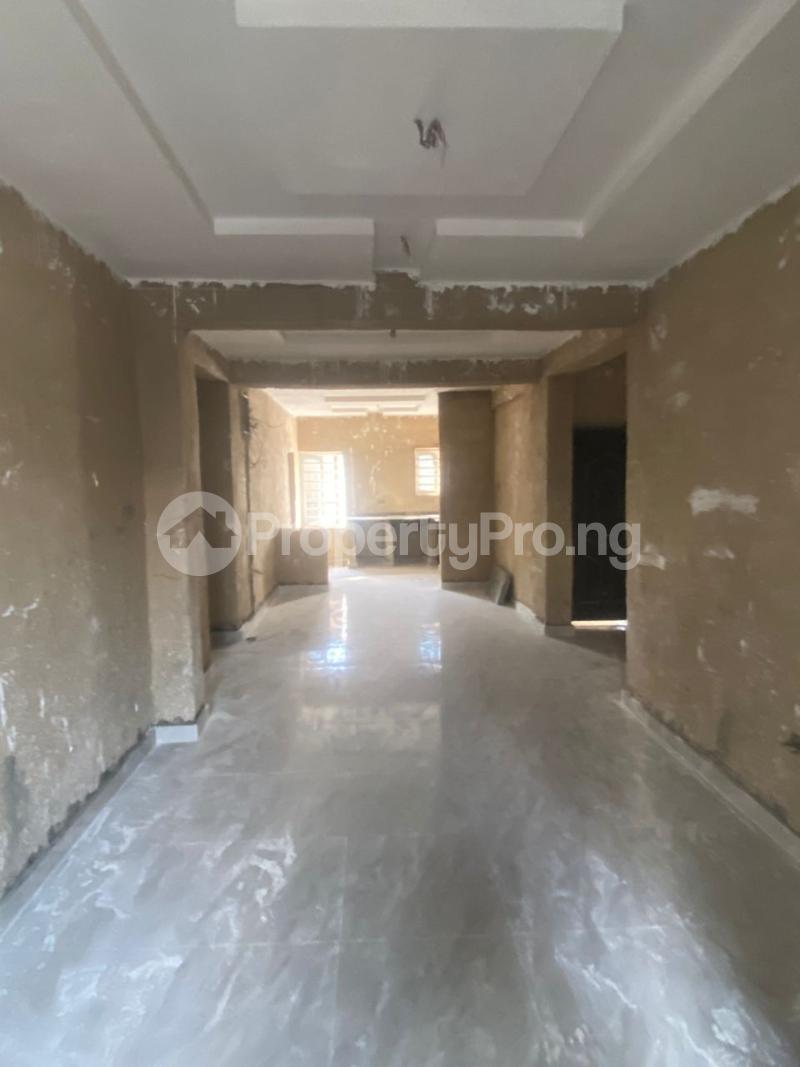 3 bedroom Flat / Apartment for rent Alagomeji Yaba Lagos