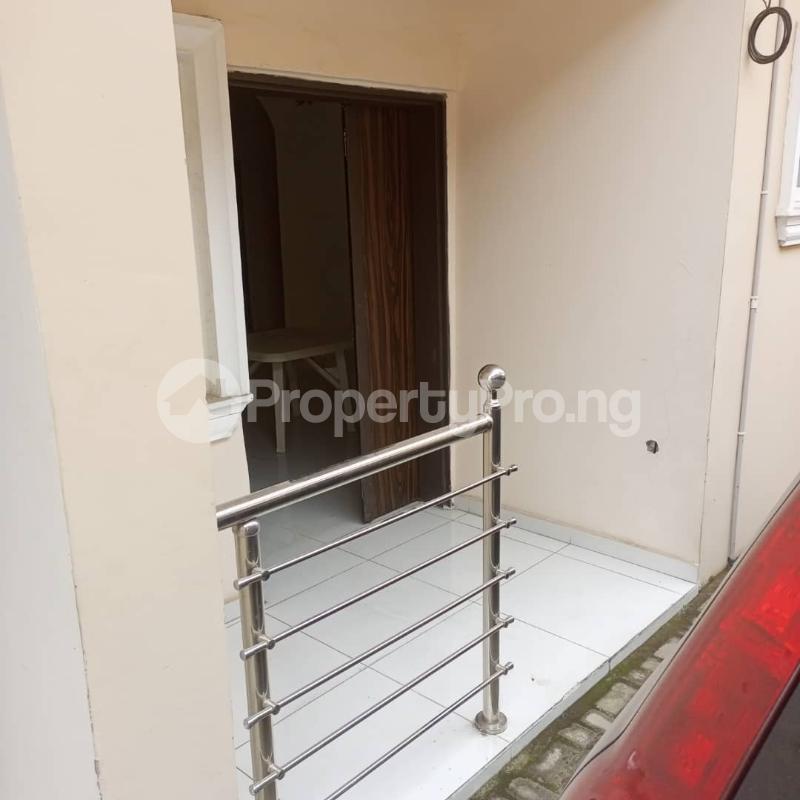 3 bedroom Flat / Apartment for sale Off Adelabu Road Surulere Lagos