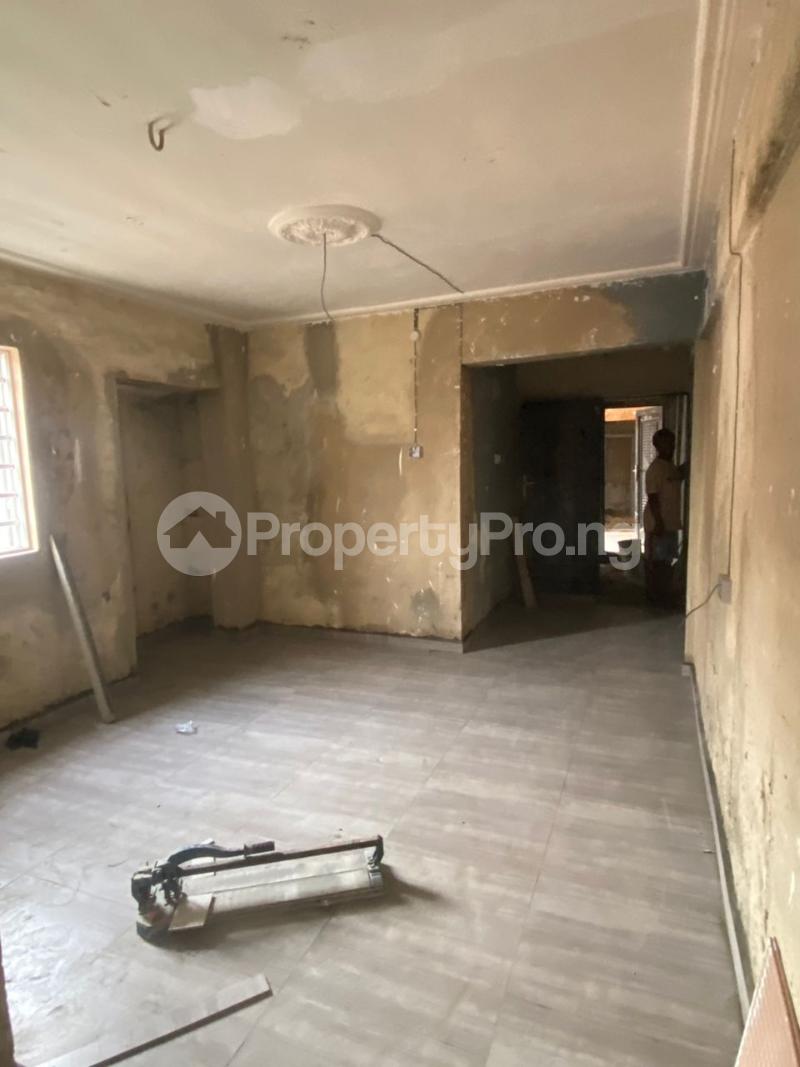 3 bedroom Flat / Apartment for rent Ebute Metta Adekunle Yaba Lagos