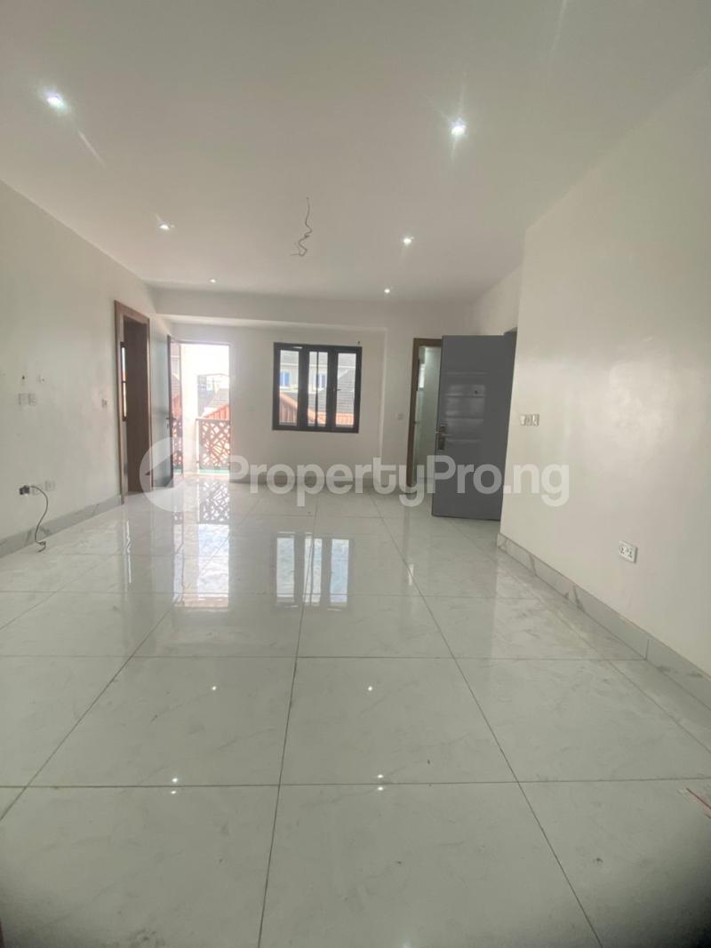 2 bedroom Flat / Apartment for rent  Alagomeji Yaba Lagos