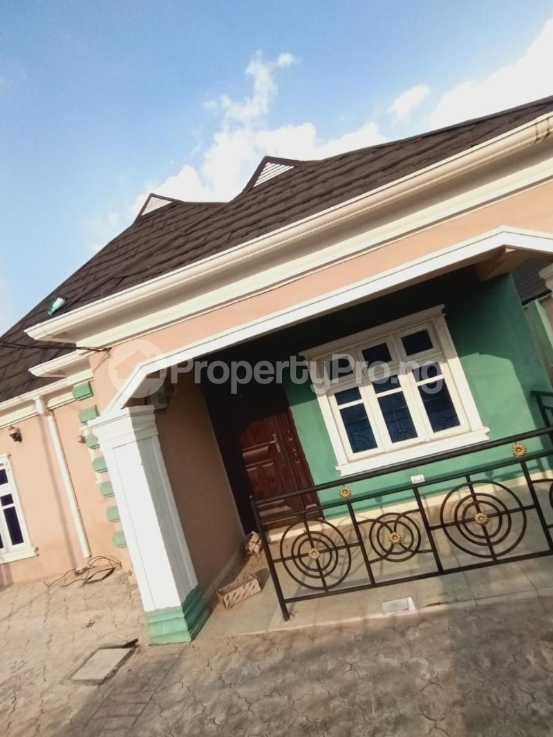 3 bedroom Flat / Apartment for rent Monganna Elebu Oluyole Extension Akala Express Ibadan Oyo