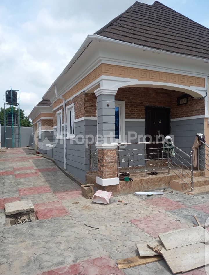 3 bedroom Flat / Apartment for rent Ilero Ashipa Akala Express Ibadan Oyo