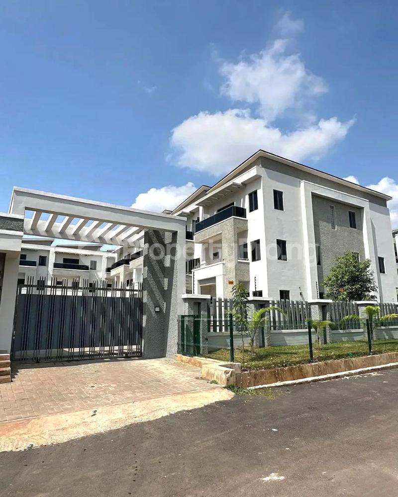 3 bedroom Flat / Apartment for sale Durumi Abuja