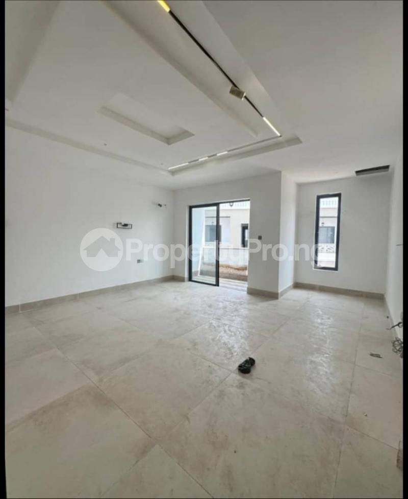 3 bedroom Flat / Apartment for rent Lekki Phase 1 Lekki Lagos