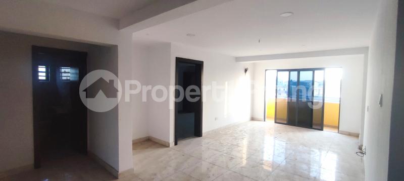 3 bedroom Flat / Apartment for sale By Ifako Police Post, Ifako Gbagada Lagos