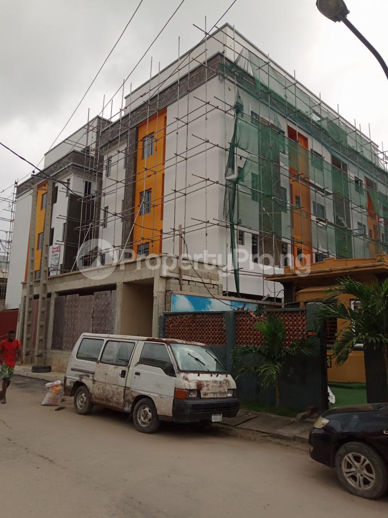 3 bedroom Flat / Apartment for sale Alagomeji Alagomeji Yaba Lagos
