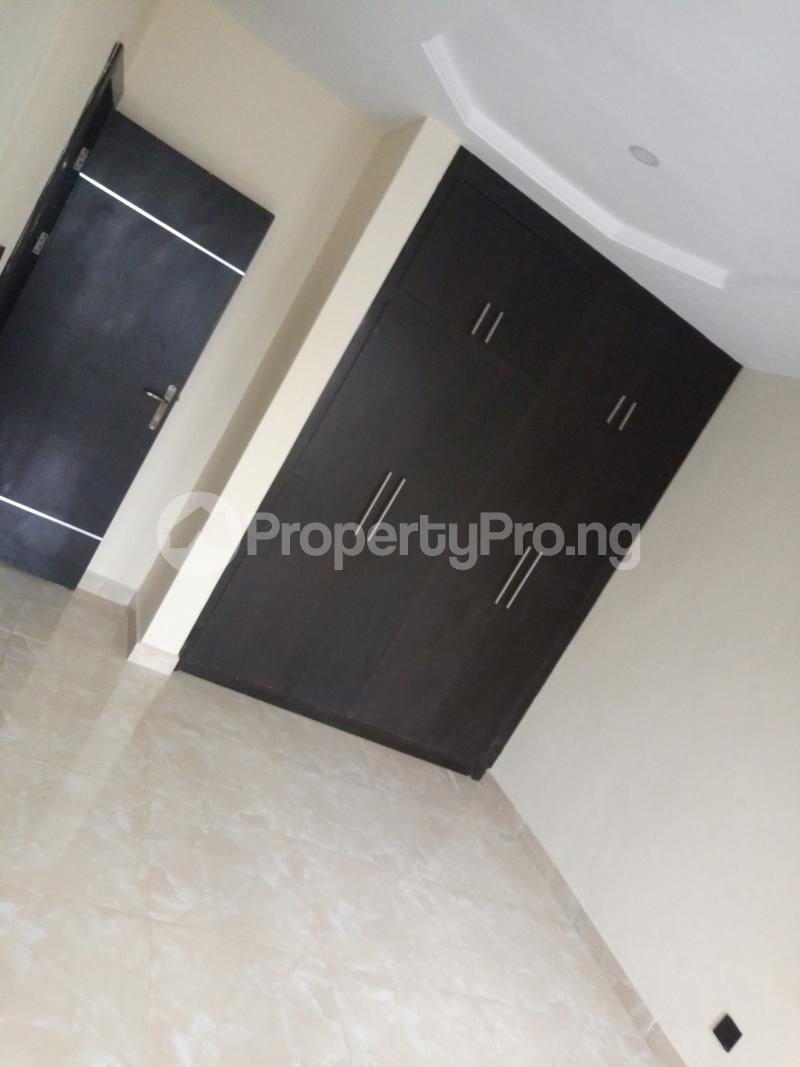 3 bedroom Flat / Apartment for rent Ebute Metta Adekunle Yaba Lagos
