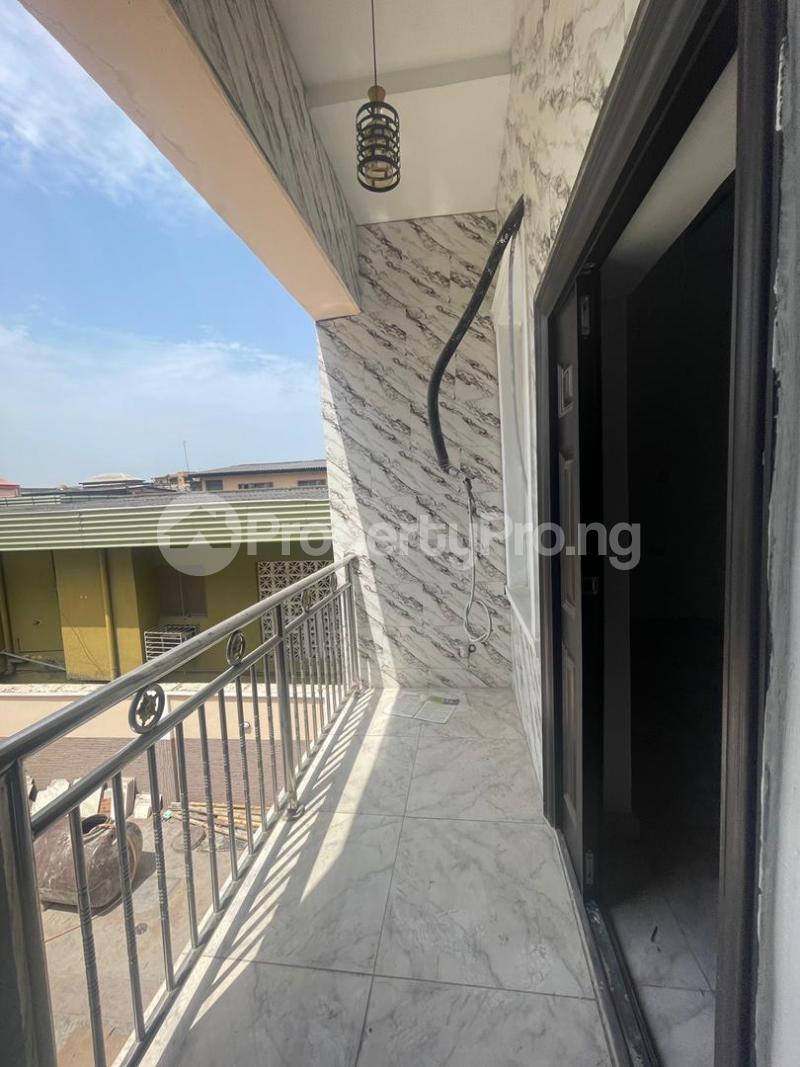 3 bedroom House for rent Aguda Surulere Lagos