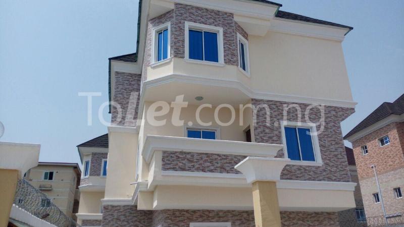 3 bedroom Flat / Apartment for rent Oniru Lagos